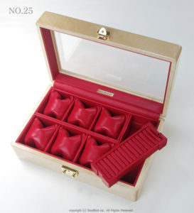 高級時計ケース内装加工 No.25 内装加工代 ¥12100