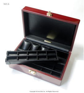 高級時計ケース内装加工 No.5 内装加工代¥25000
