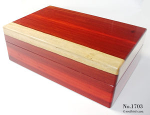 前面 No.1703 パドゥク材 10本用ケース 前面 No.1703 パドゥク材 10本用ケース