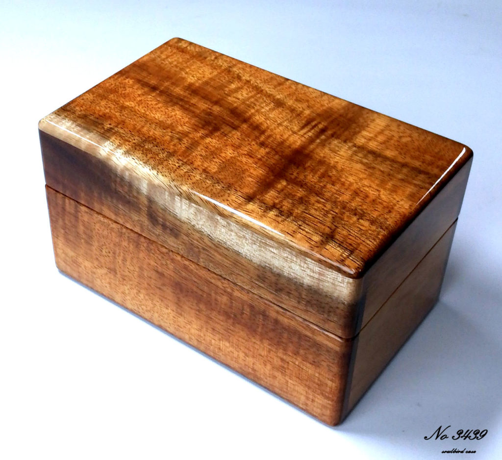 高級時計ケース 3本用 ハワイアンコア材 前面