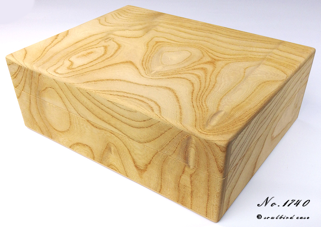 けやき材特注サイズ時計ケースの前面