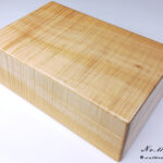 カーリーメイプル10本用時計ケース前面　1741