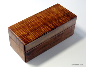 ハワイアンフブラックコア材 時計ケース