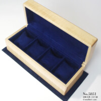 内装仕上げ:地中海放牧ラムレザー・スエード/ロイヤルブルー 収納本数:4本仕様 内装仕上げ:地中海放牧ラムレザー・スエード/ロイヤルブルー 収納本数:4本仕様