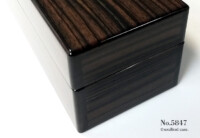 左面 縞黒檀材高級時計ケース 左面 縞黒檀材高級時計ケース