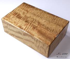 No.1722 Hawaiian mango watch case for 10 watches Watch Case, Hawaiian Mango Wood, Holds 10 Watches, Top Panel