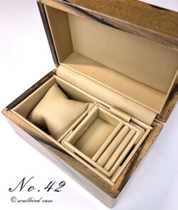 ソウルバード時計ケース内装加工NO.42