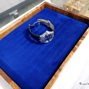 モーリス・ラクロア アイコンとコア材トレー2