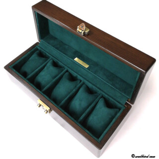 内装レザー K68 放牧ラムスエード グリーン 内装レザー K68 放牧ラムスエード グリーン